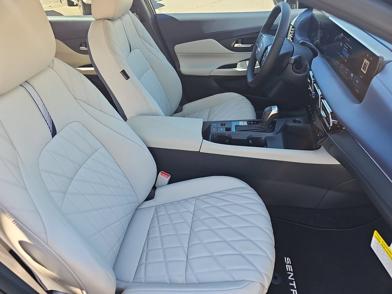 New 2026 Nissan Sentra SL w/ Floor Mat Package FWD image 10