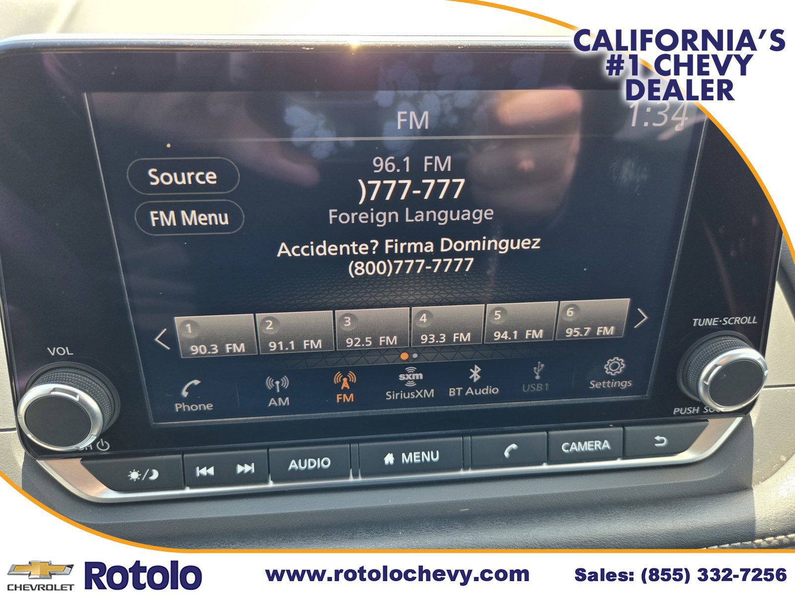 Used 2024 Nissan Rogue S AWD/4WD image 25