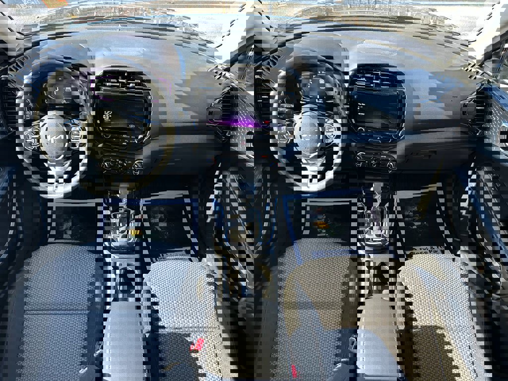 Used 2023 Kia Soul S image 22