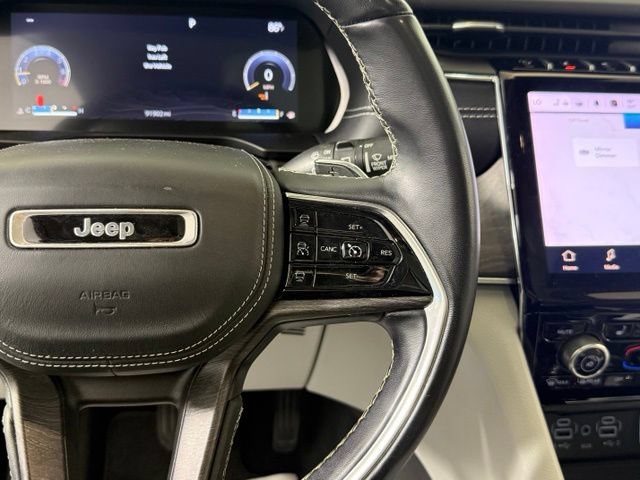 Used 2022 Jeep Grand Cherokee L Overland w/ Luxury Tech Group IV AWD/4WD image 44