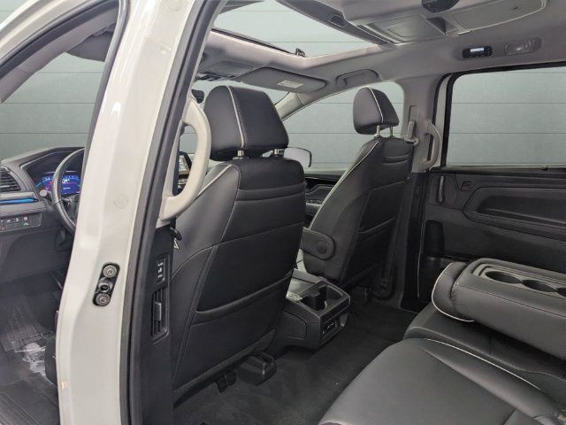 Certified 2024 Honda Odyssey Elite image 31