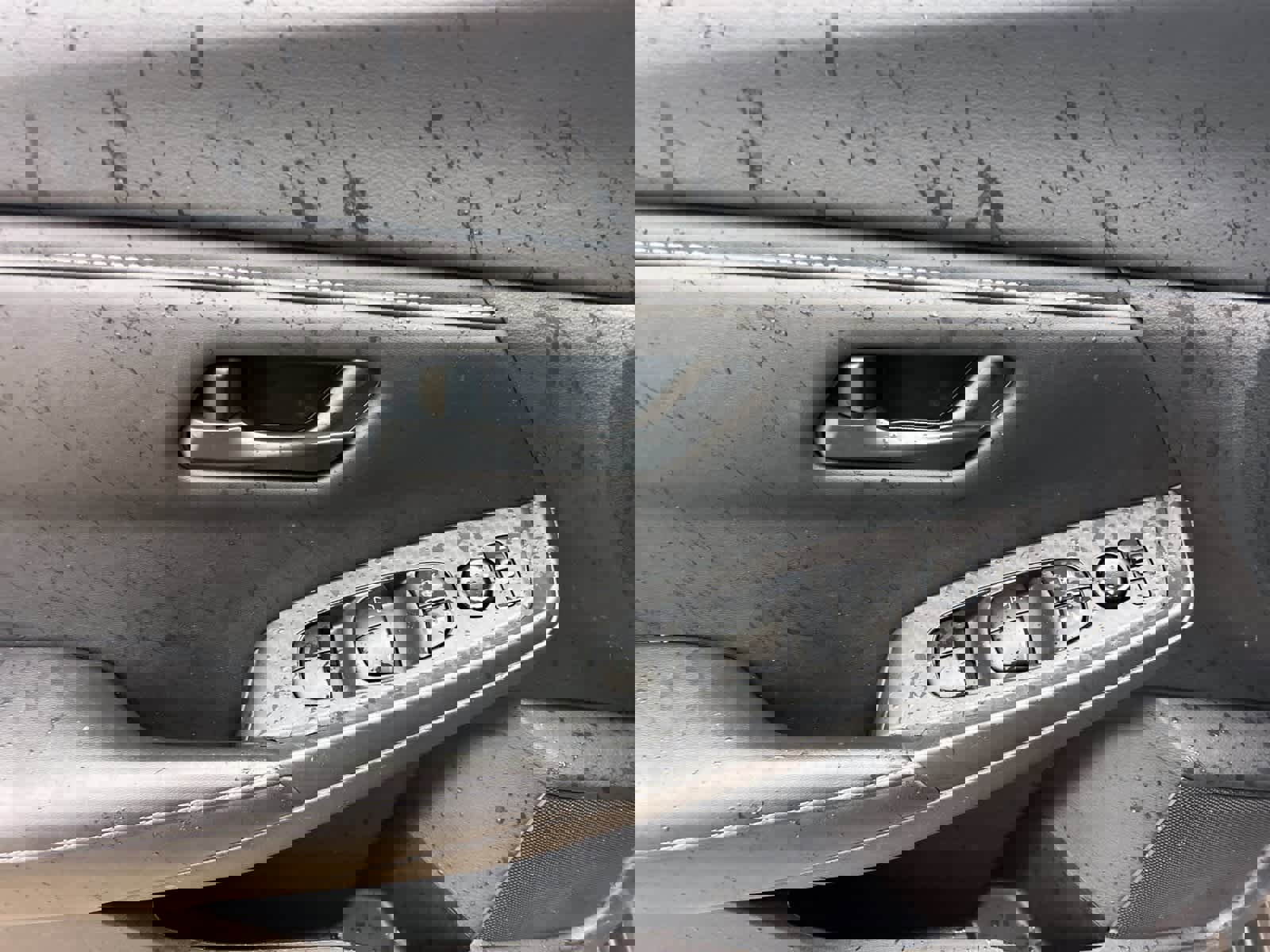 Used 2025 Nissan Sentra S image 13