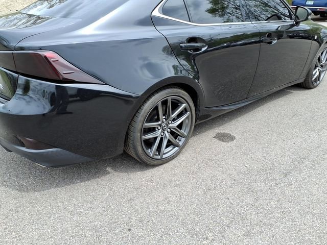 Used 2017 Lexus IS 200t F Sport w/ F Sport Package RWD image 9