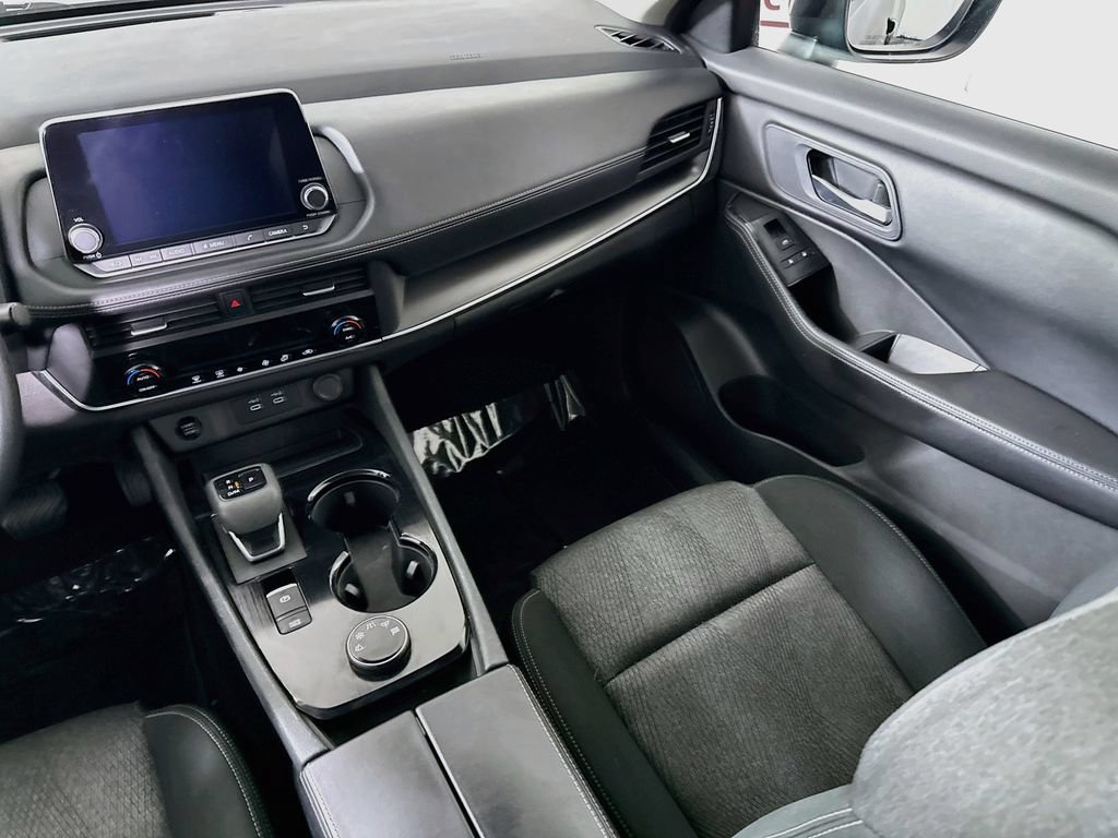 Certified 2024 Nissan Rogue SV AWD/4WD image 25