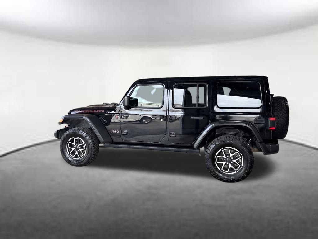 Used 2025 Jeep Wrangler Unlimited Rubicon image 2