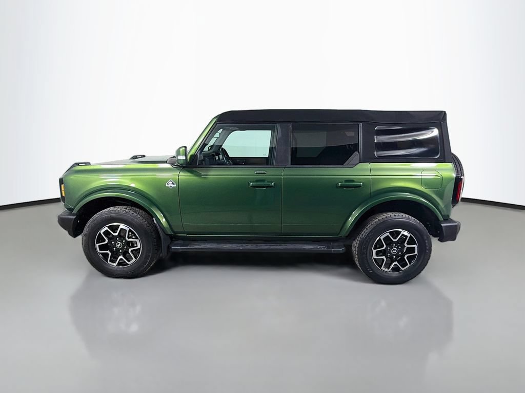 Used 2023 Ford Bronco Outer Banks AWD/4WD image 9