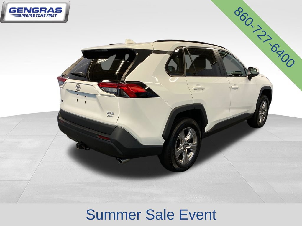 Used 2022 Toyota RAV4 XLE w/ Convenience Package AWD/4WD image 8