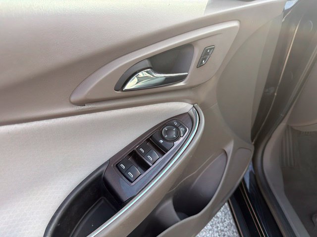 Certified 2017 Chevrolet Malibu LT w/ Driver Confidence Package FWD image 12