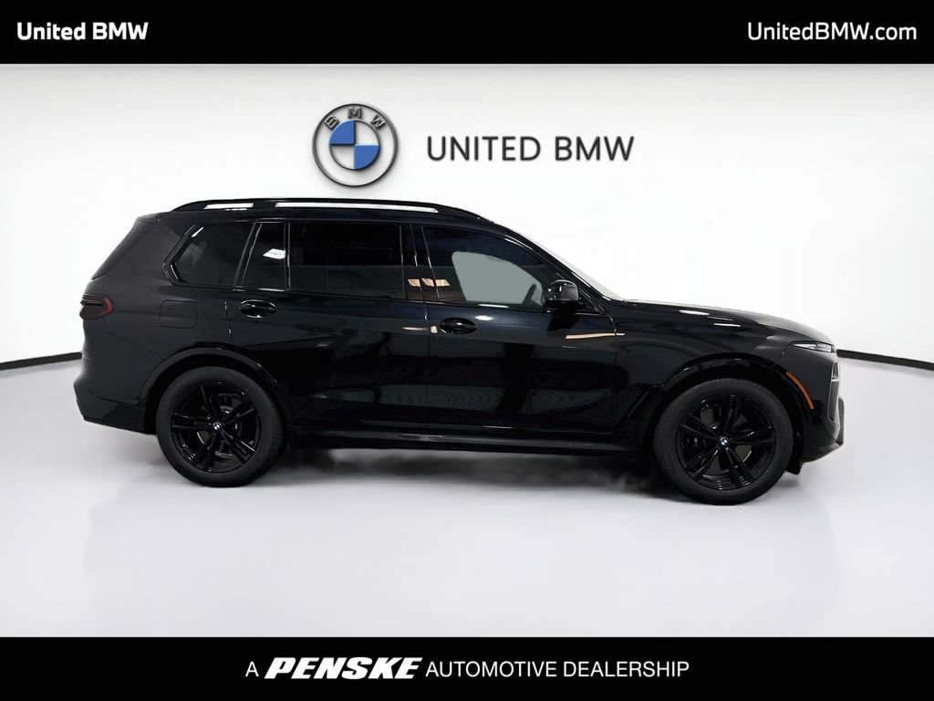 New 2027 BMW X7 xDrive40i w/ M Sport Package AWD/4WD image 4