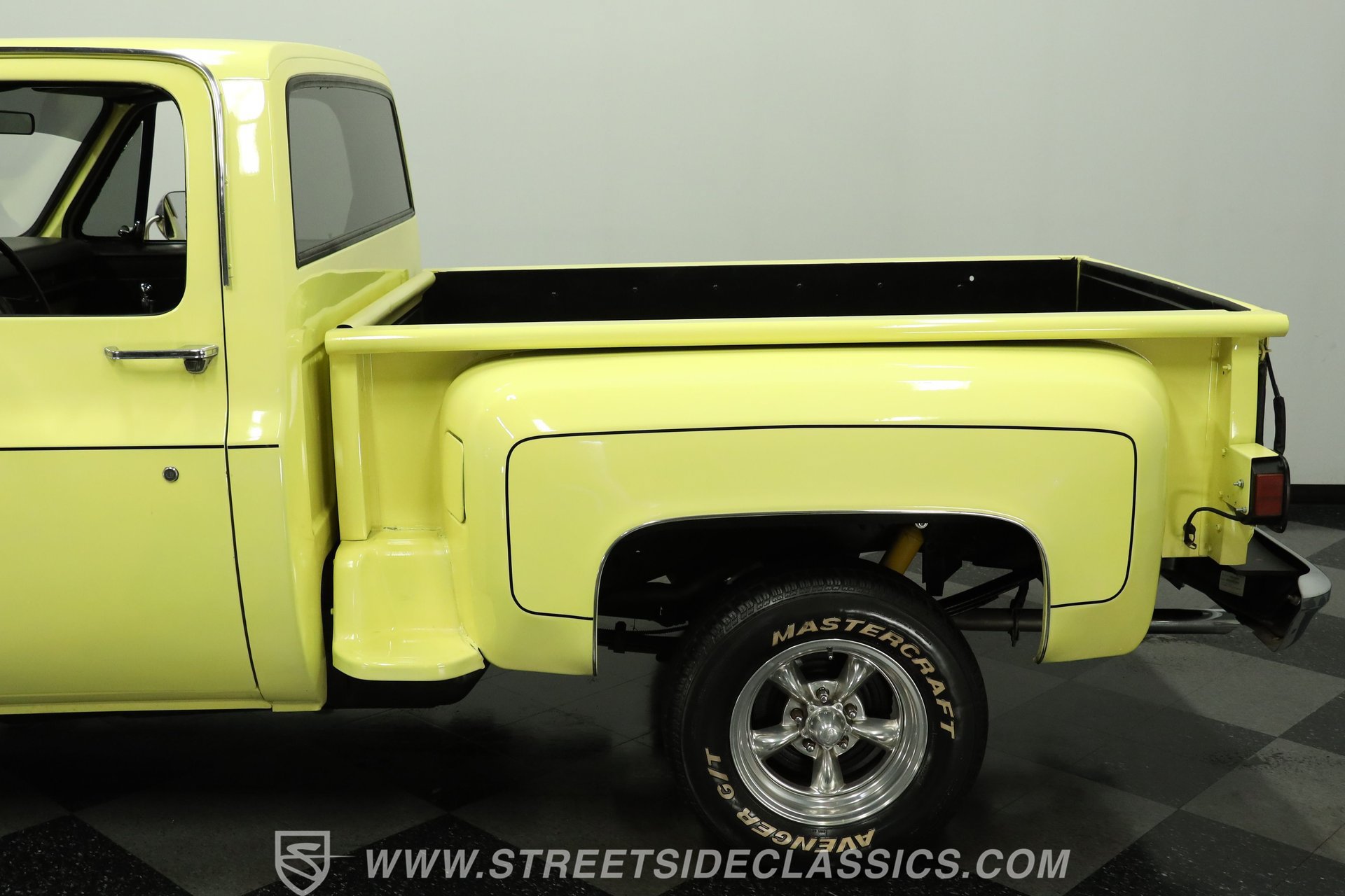 Used 1987 Chevrolet Silverado 1500 1500 RWD image 23
