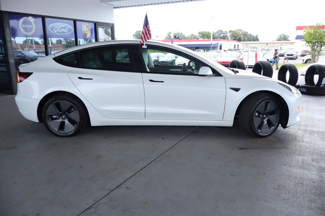 Used 2023 Tesla Model 3 Standard Range RWD image 6