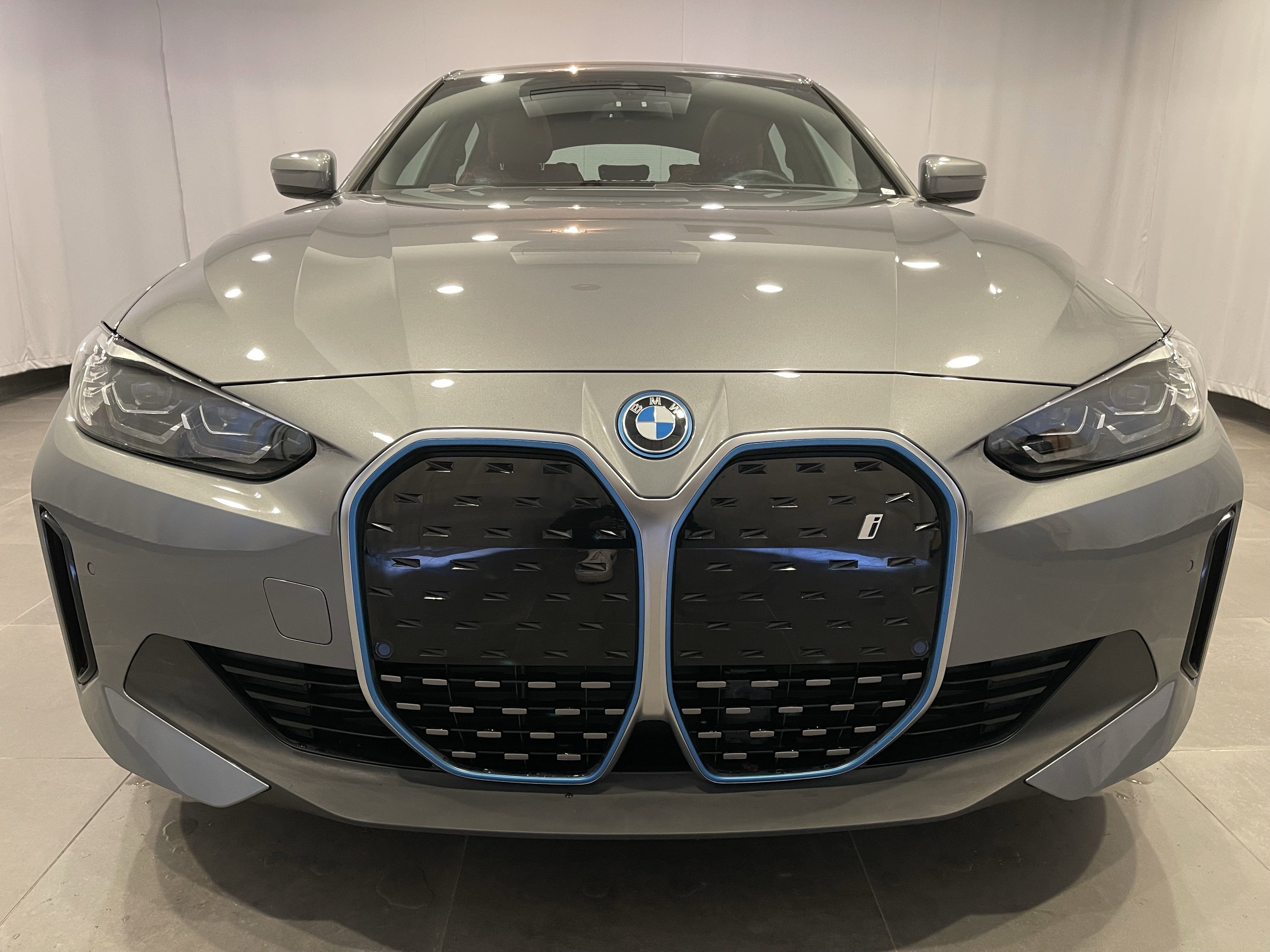 Certified 2023 BMW i4 eDrive35 w/ Premium Package image 2
