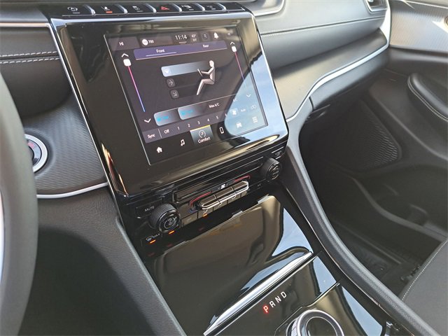 Used 2023 Jeep Grand Cherokee L Laredo image 13