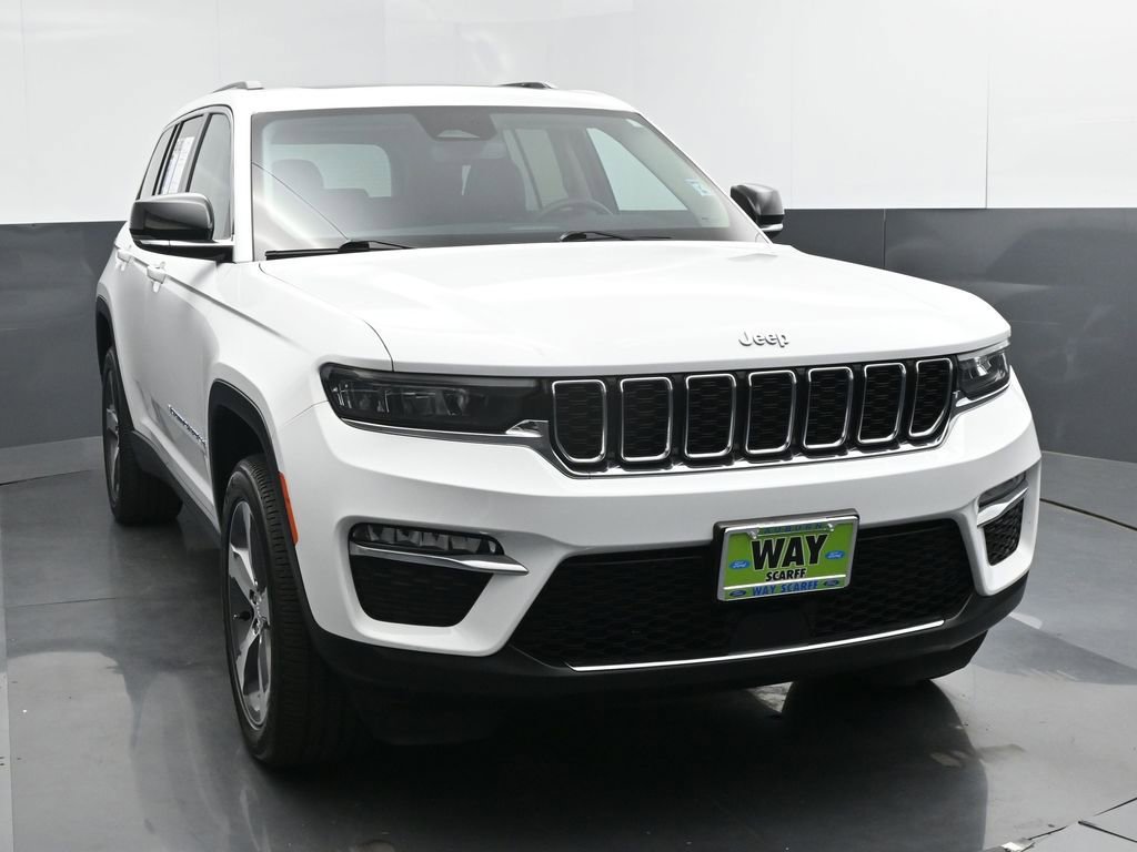 Used 2023 Jeep Grand Cherokee 4WD 4xe image 9