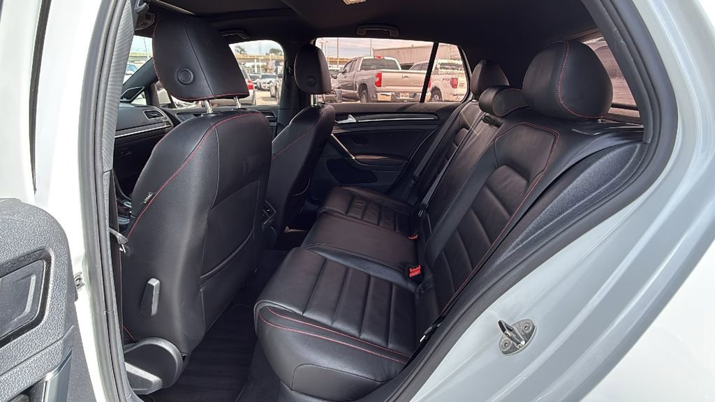 Used 2016 Volkswagen GTI SE w/ Lighting Package (SEL) FWD image 15
