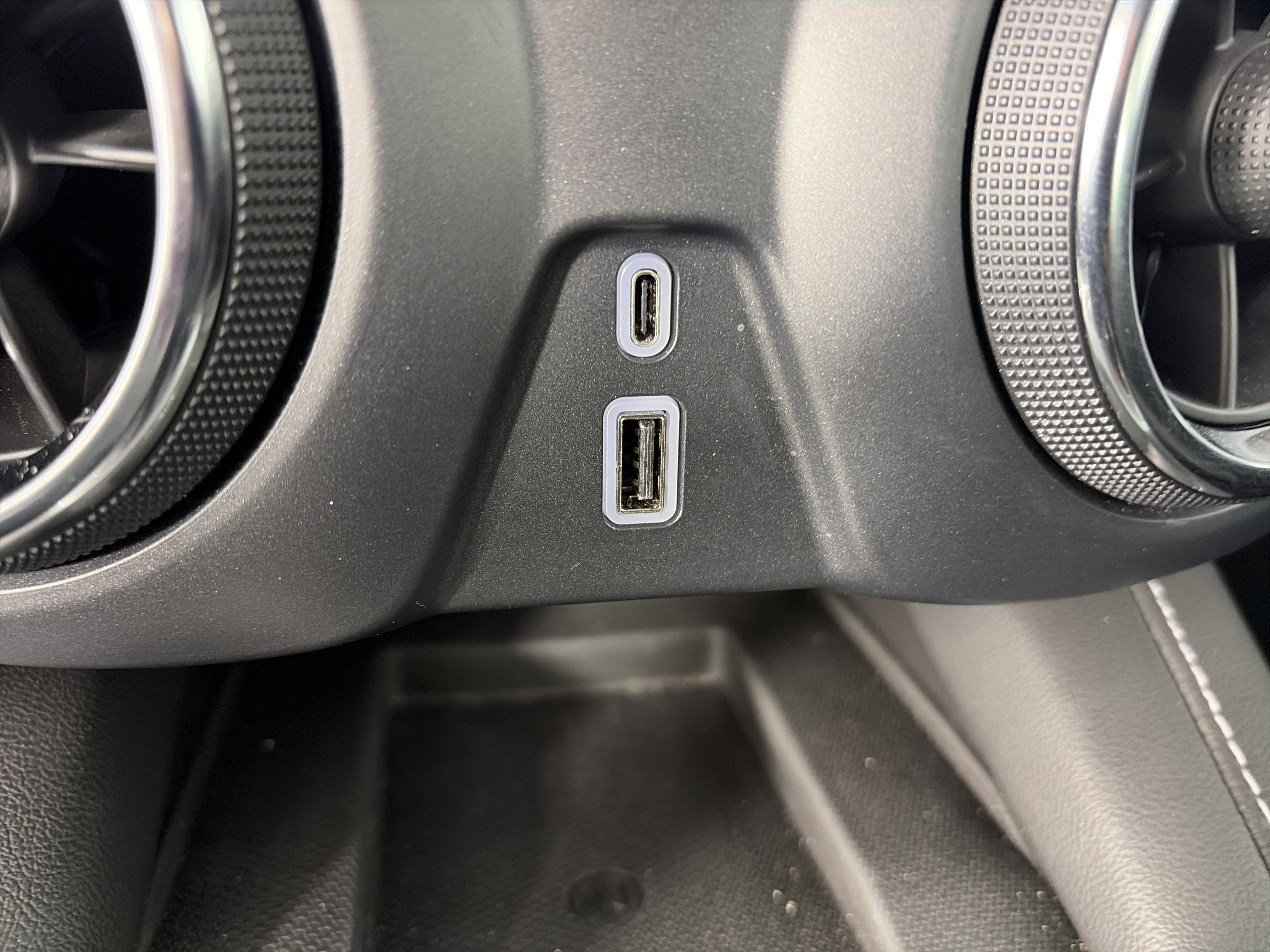 Certified 2024 Chevrolet Blazer LT w/ Convenience Package image 23