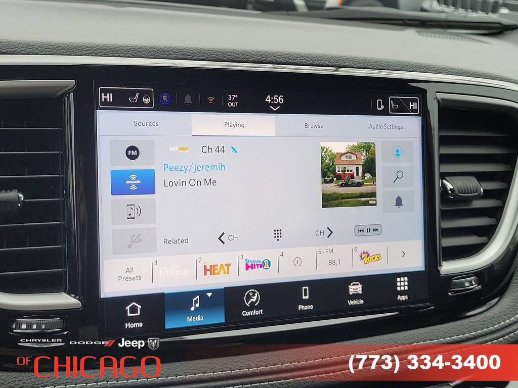 New 2026 Chrysler Pacifica Select image 25