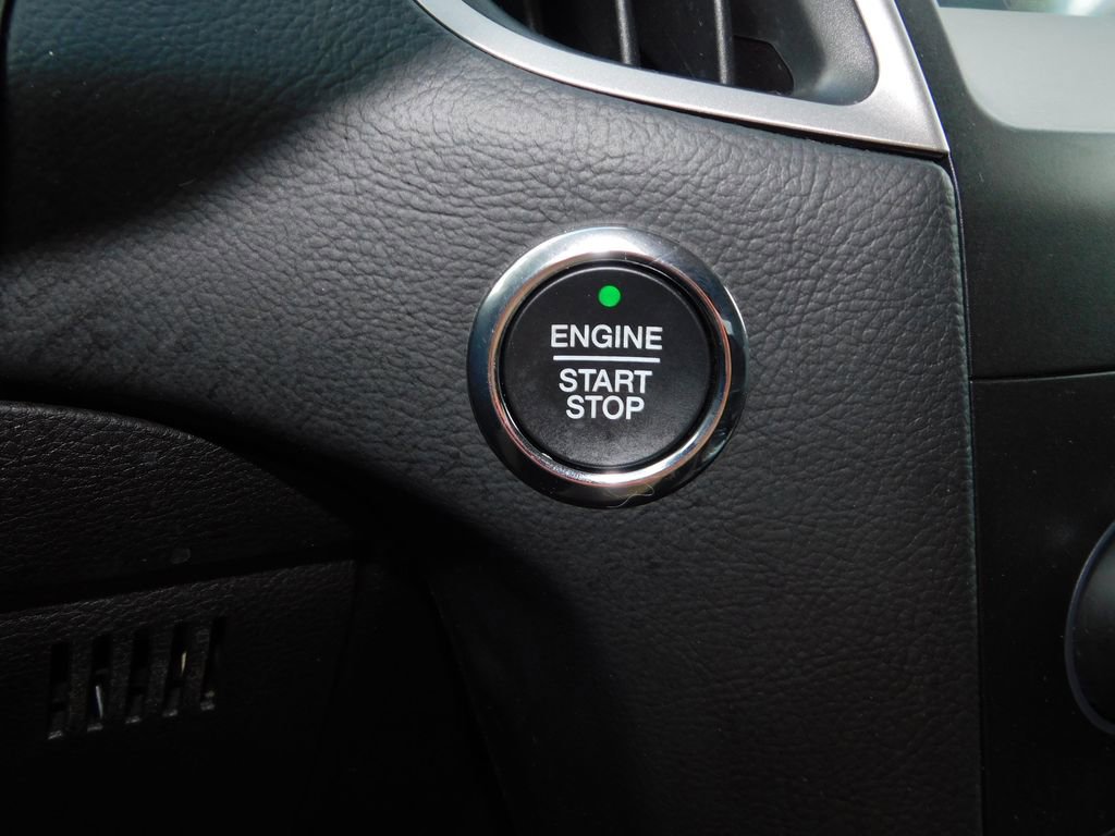 Used 2019 Ford Edge SEL w/ Equipment Group 201A image 34