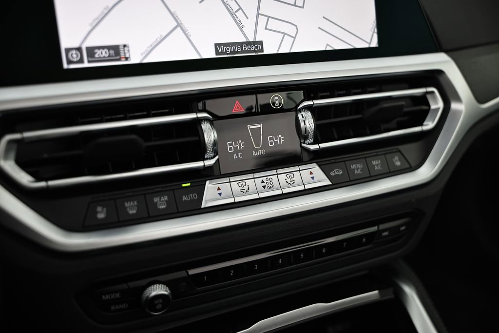 Used 2022 BMW M440i Convertible w/ Premium Package image 41