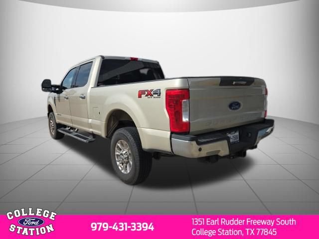 Used 2018 Ford F250 XLT w/ XLT Premium Package AWD/4WD image 4
