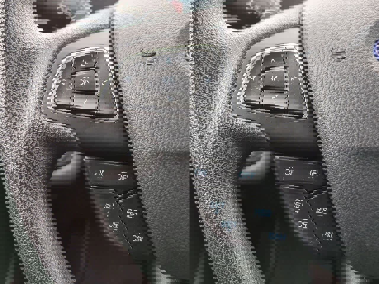 Used 2017 Ford Escape SE image 22