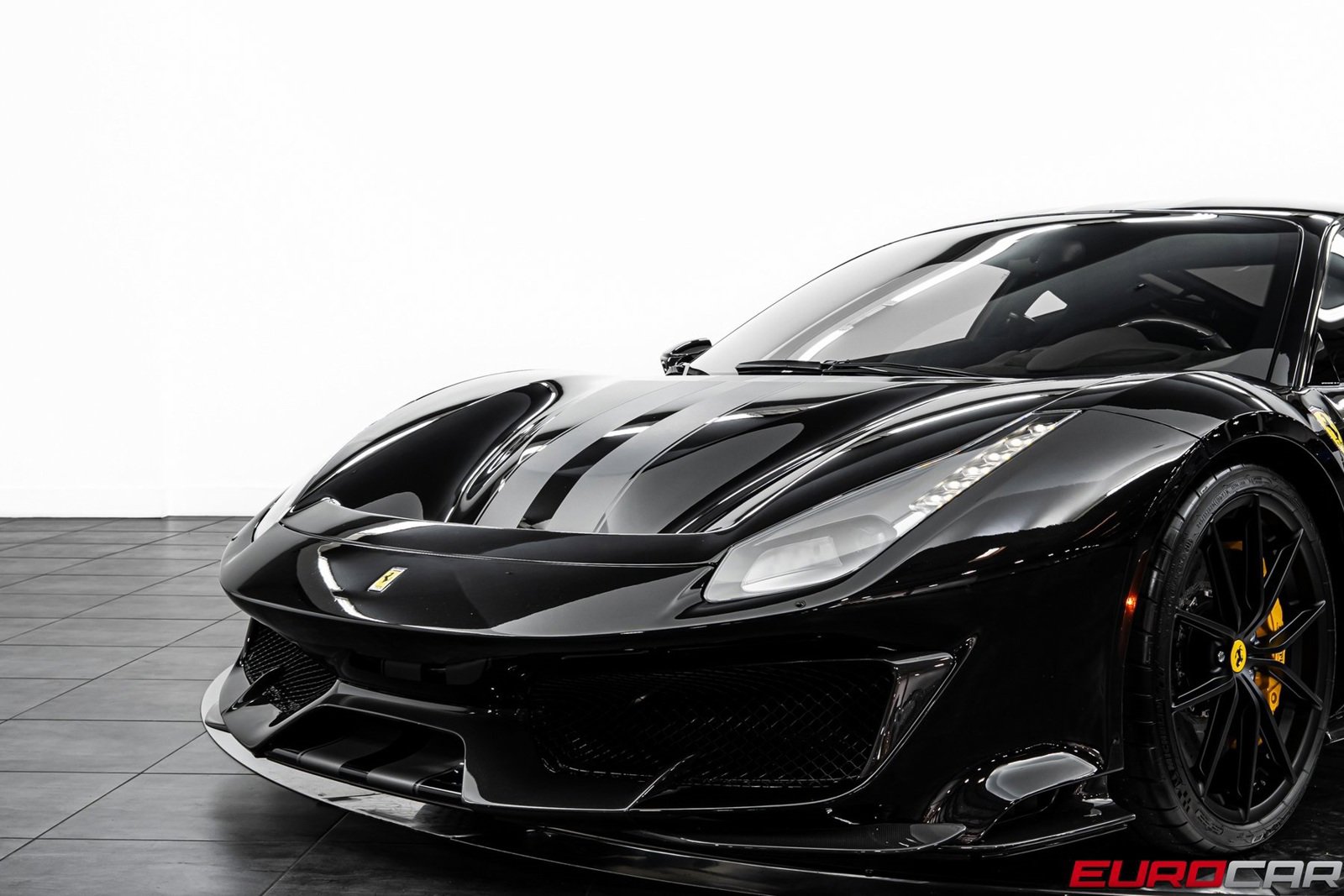 Used 2019 Ferrari 488 Pista Coupe image 16