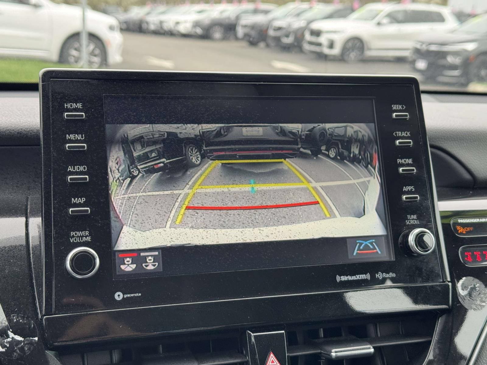 Used 2023 Toyota Camry XSE FWD image 17