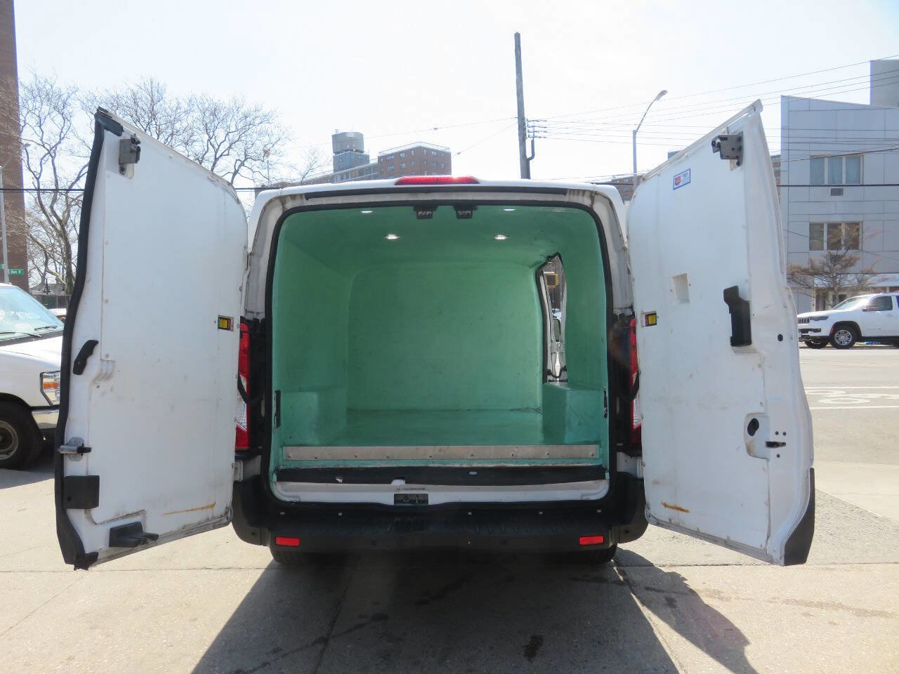 Used 2018 Ford Transit 250 130 Low Roof w/ Interior Upgrade Package RWD image 13
