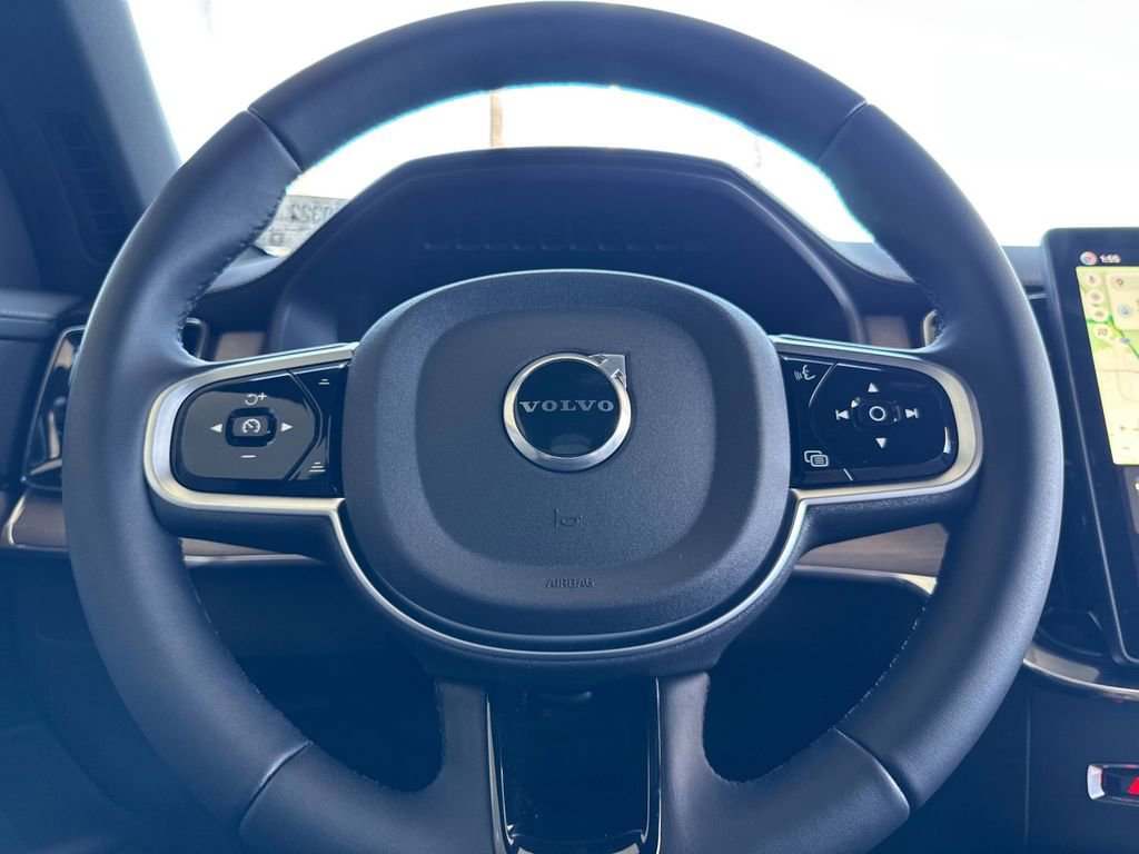 New 2026 Volvo XC90 B5 Core image 24