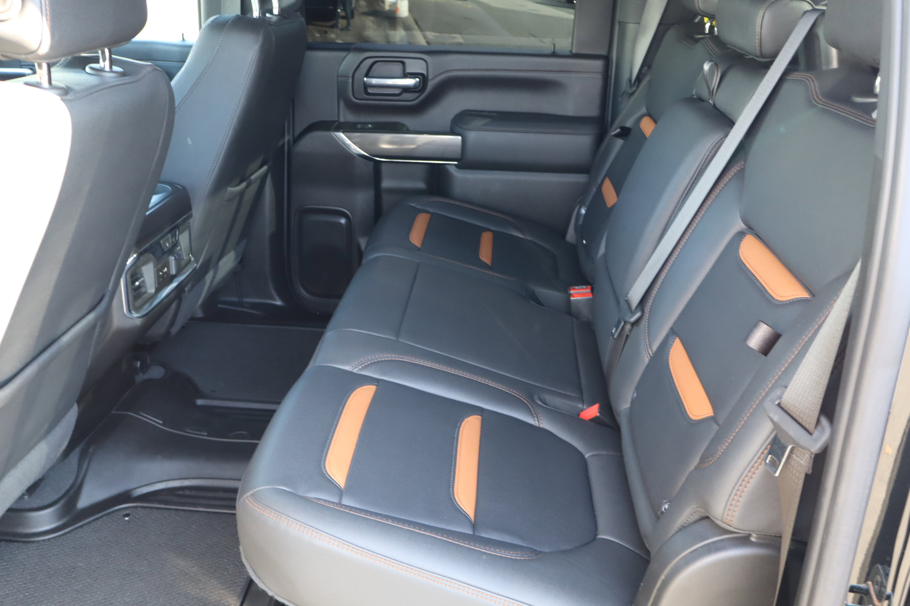 Certified 2023 GMC Sierra 2500 AT4 w/ AT4 Premium Plus Package image 35