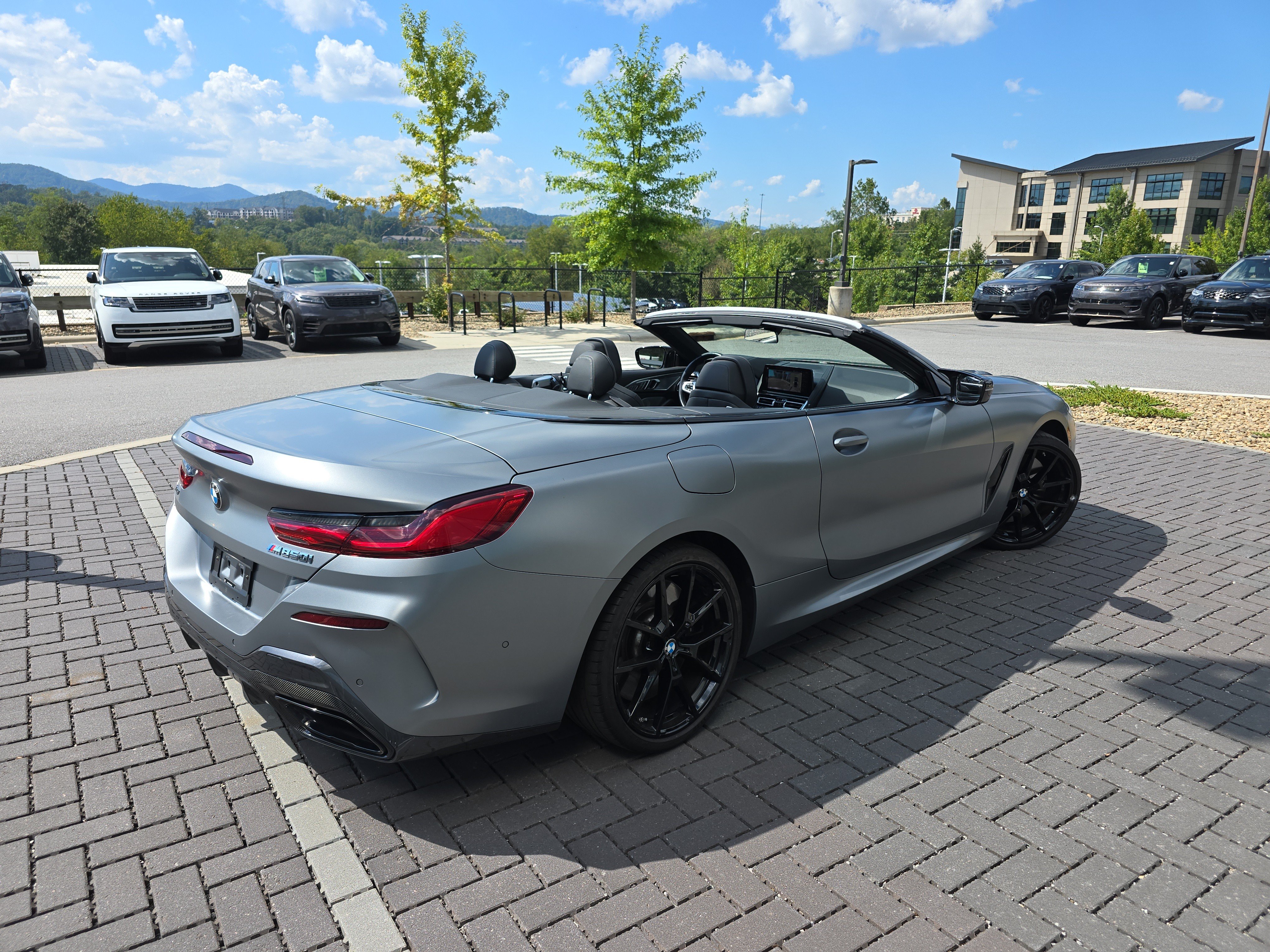 Used 2024 BMW M850i xDrive Convertible w/ M Carbon Exterior Package AWD/4WD image 5