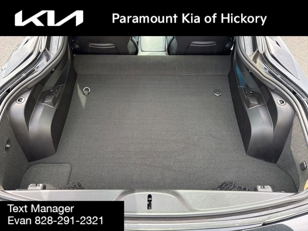 Used 2017 Chevrolet Corvette Z06 image 14