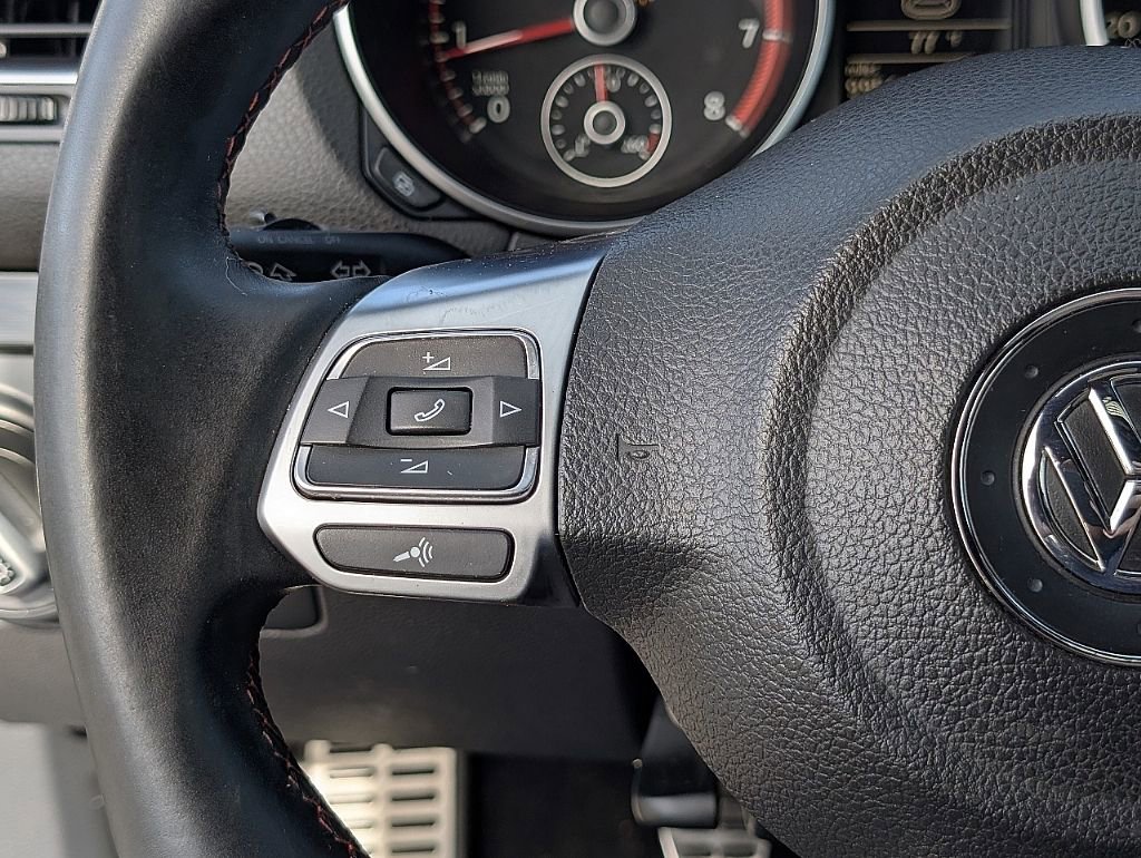 Used 2012 Volkswagen GTI 2-Door image 31
