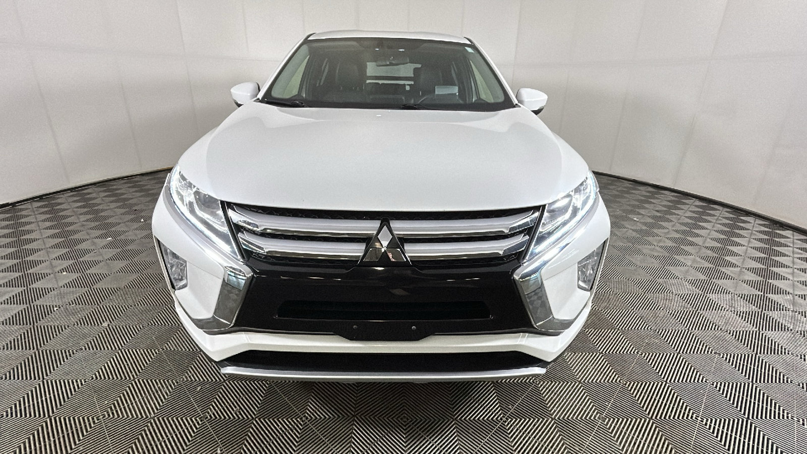 Used 2018 Mitsubishi Eclipse Cross SEL AWD/4WD image 7