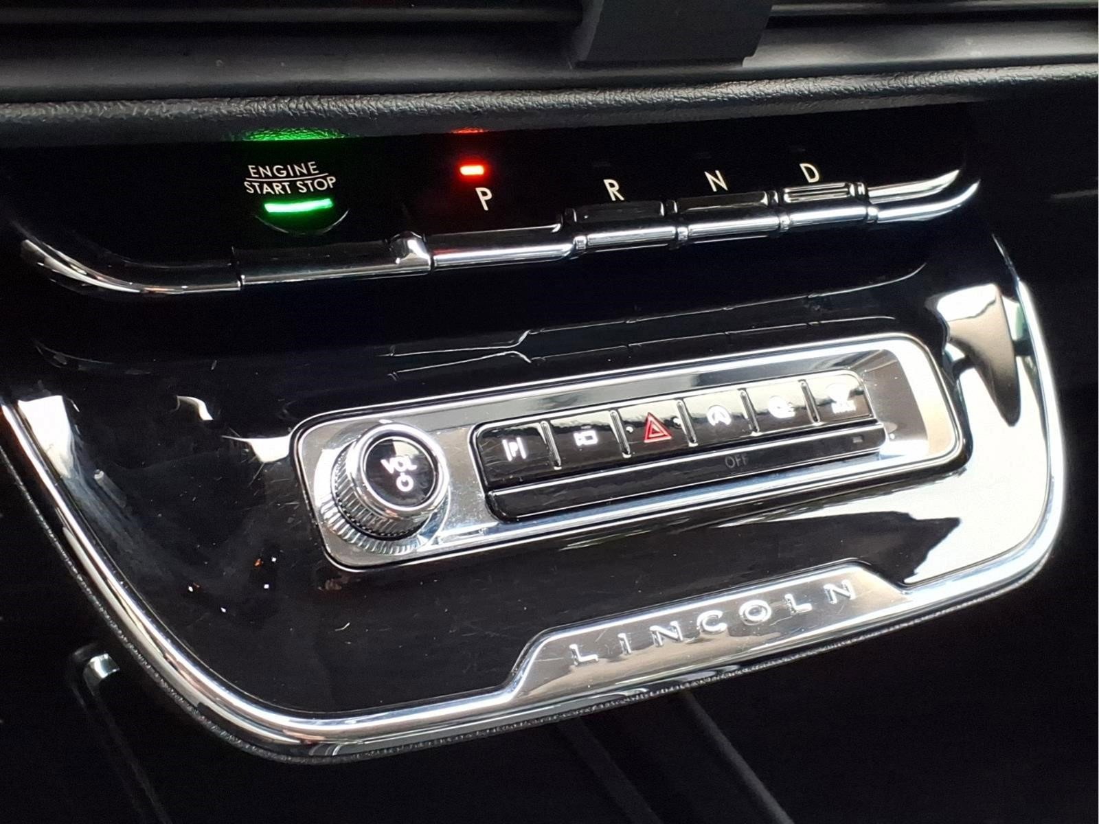 Used 2024 Lincoln Corsair AWD w/ Equipment Group 101A image 20