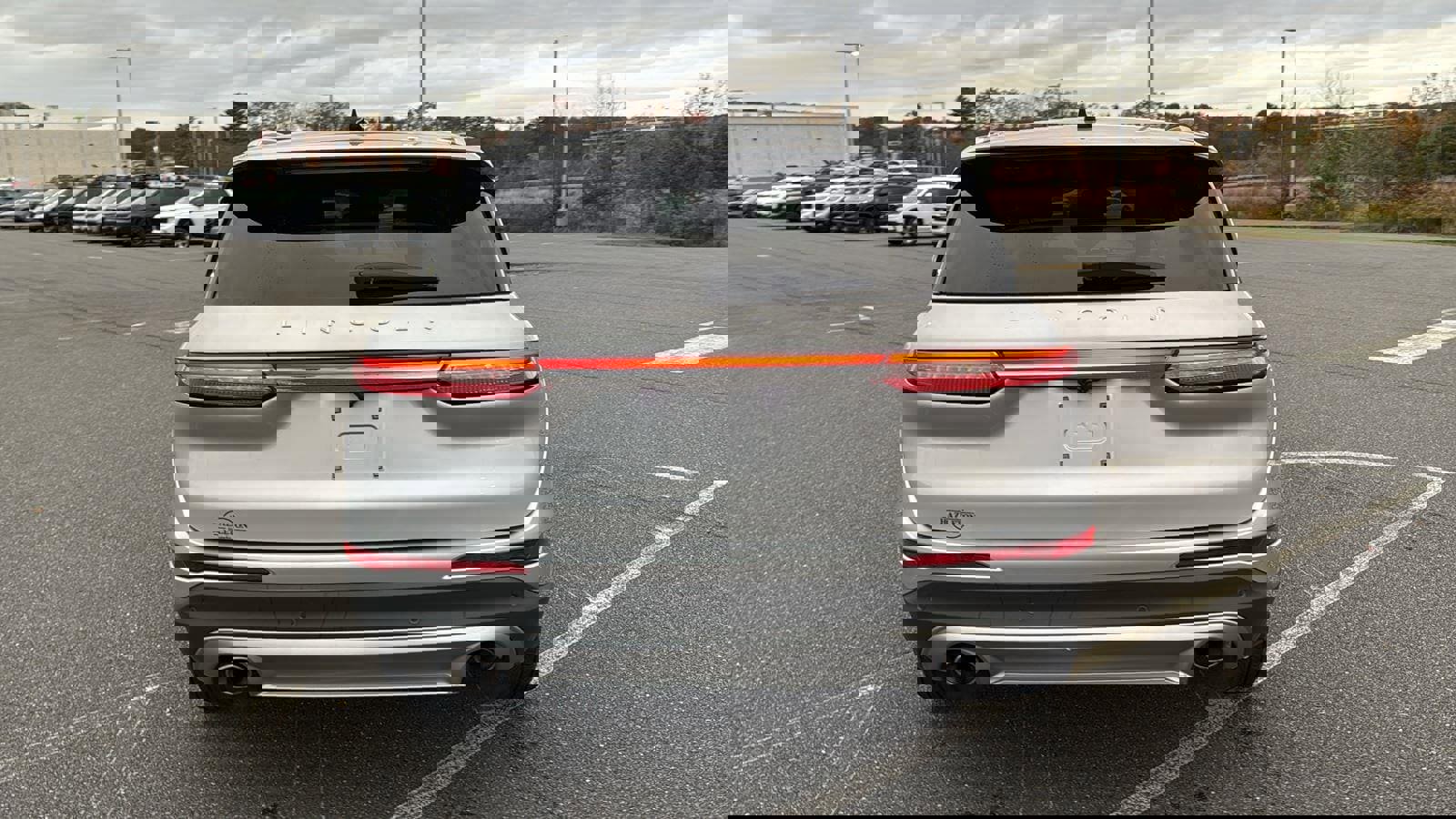 Used 2020 Lincoln Corsair AWD w/ Equipment Group 101A image 8