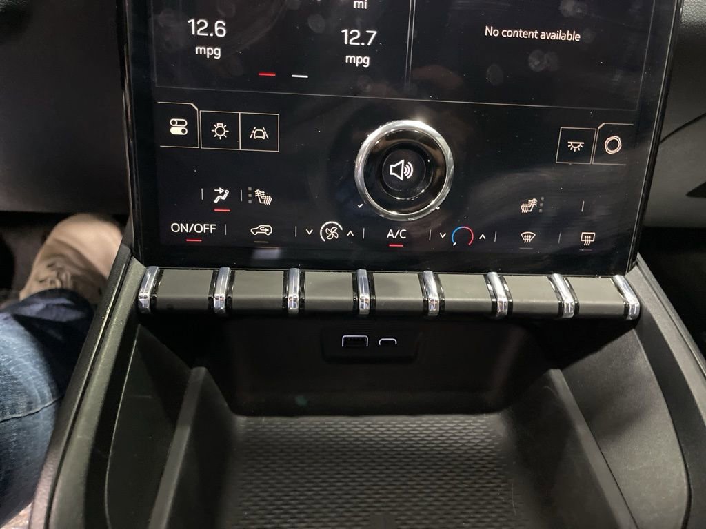 Used 2026 GMC Terrain Elevation FWD image 25
