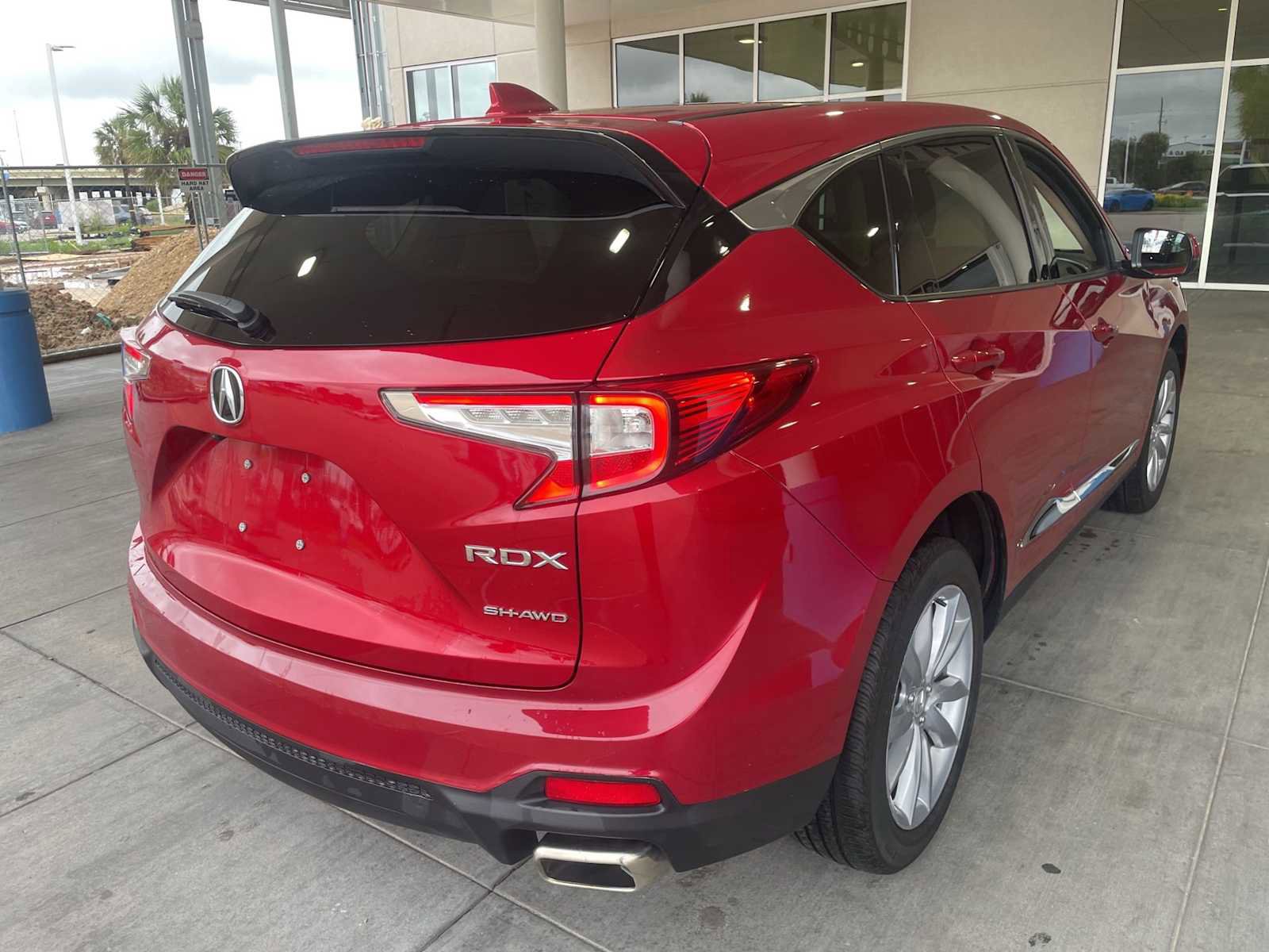 Used 2024 Acura RDX SH-AWD image 7