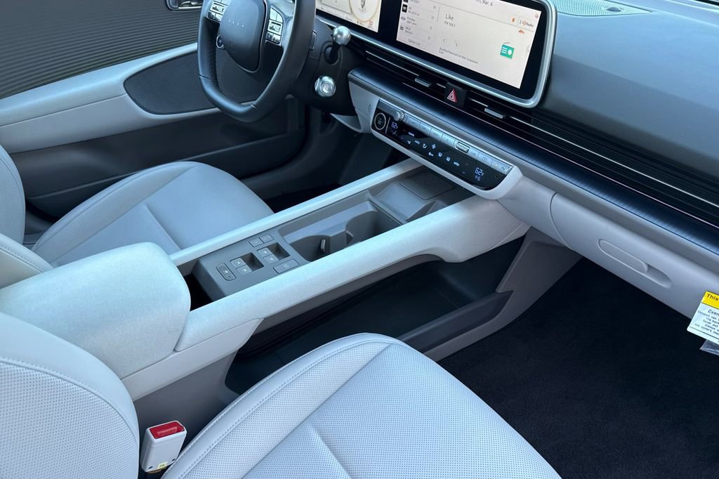 Used 2023 Hyundai Ioniq 6 SEL image 13