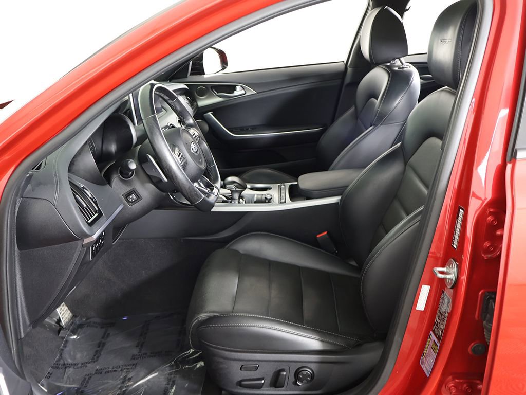 Used 2018 Kia Stinger GT2 AWD/4WD image 34