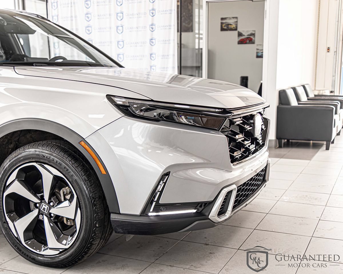Used 2023 Honda CR-V Sport Touring image 4