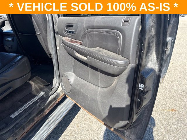 Used 2009 GMC Yukon XL Denali AWD/4WD image 15