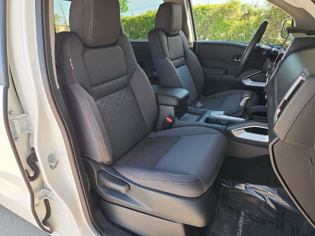 Certified 2025 Nissan Frontier SV w/ SV Convenience Package image 15