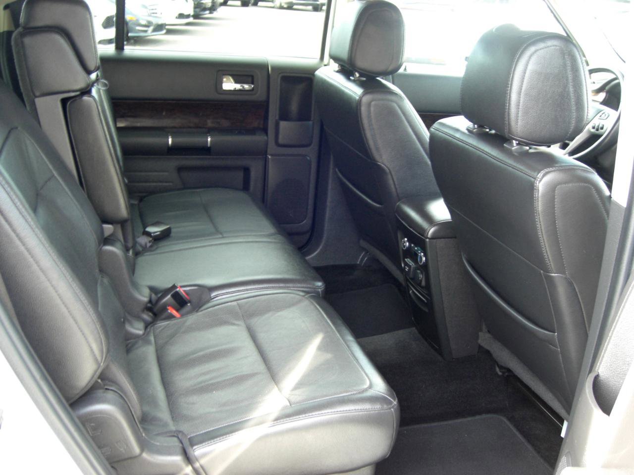 Used 2013 Ford Flex Limited image 18