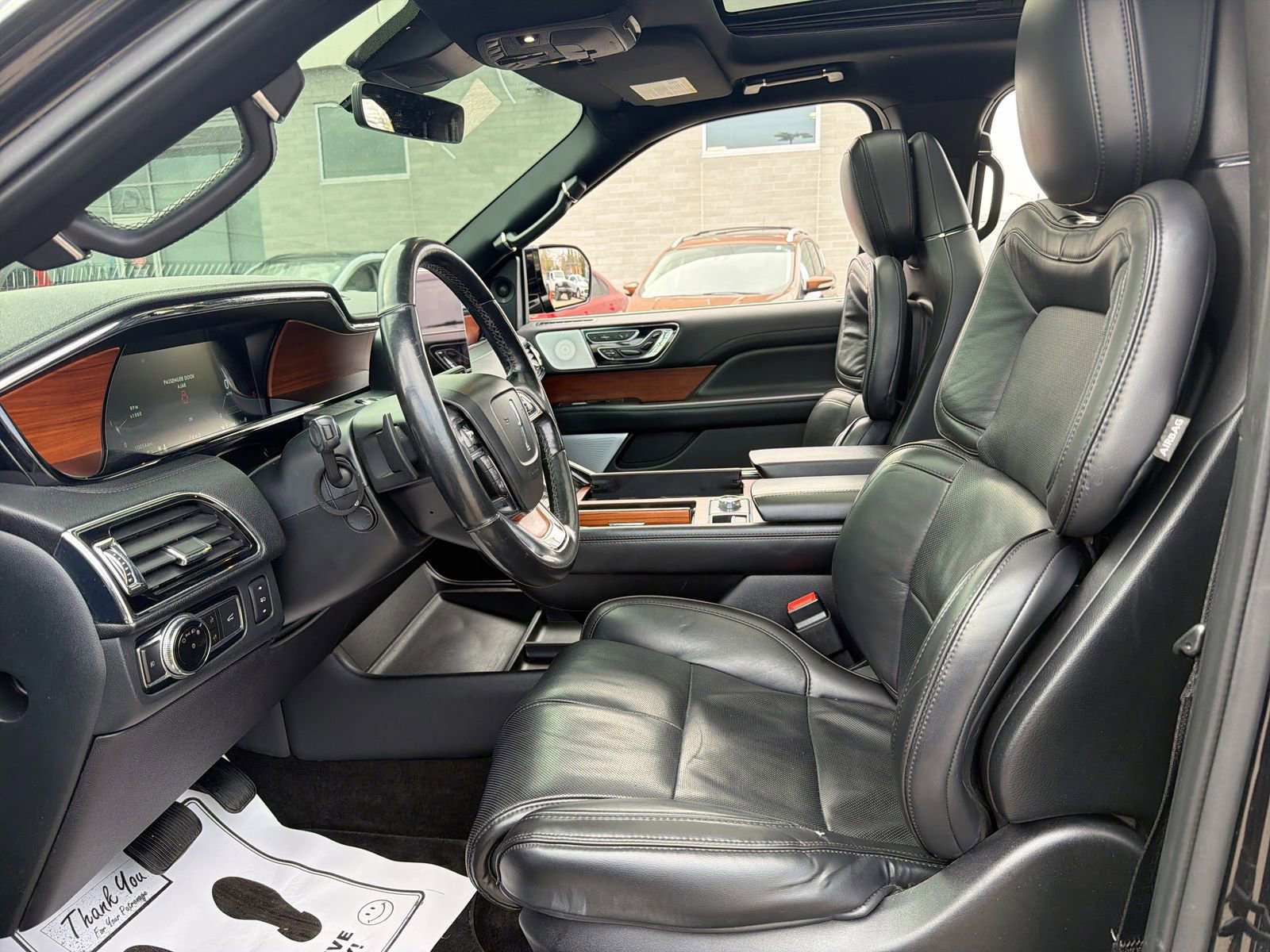 Used 2019 Lincoln Navigator L Reserve AWD/4WD image 14