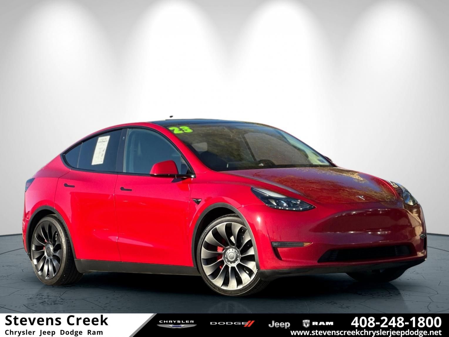 Used 2023 Tesla Model Y Performance image 1