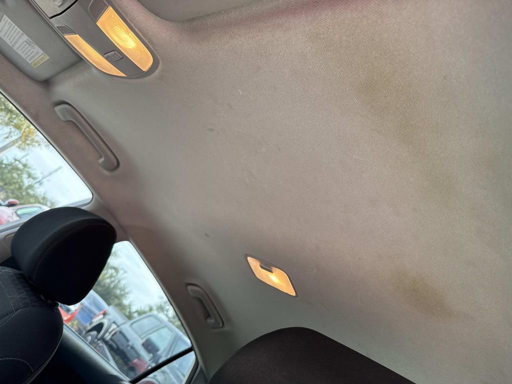 Used 2020 Kia Rio LX image 42