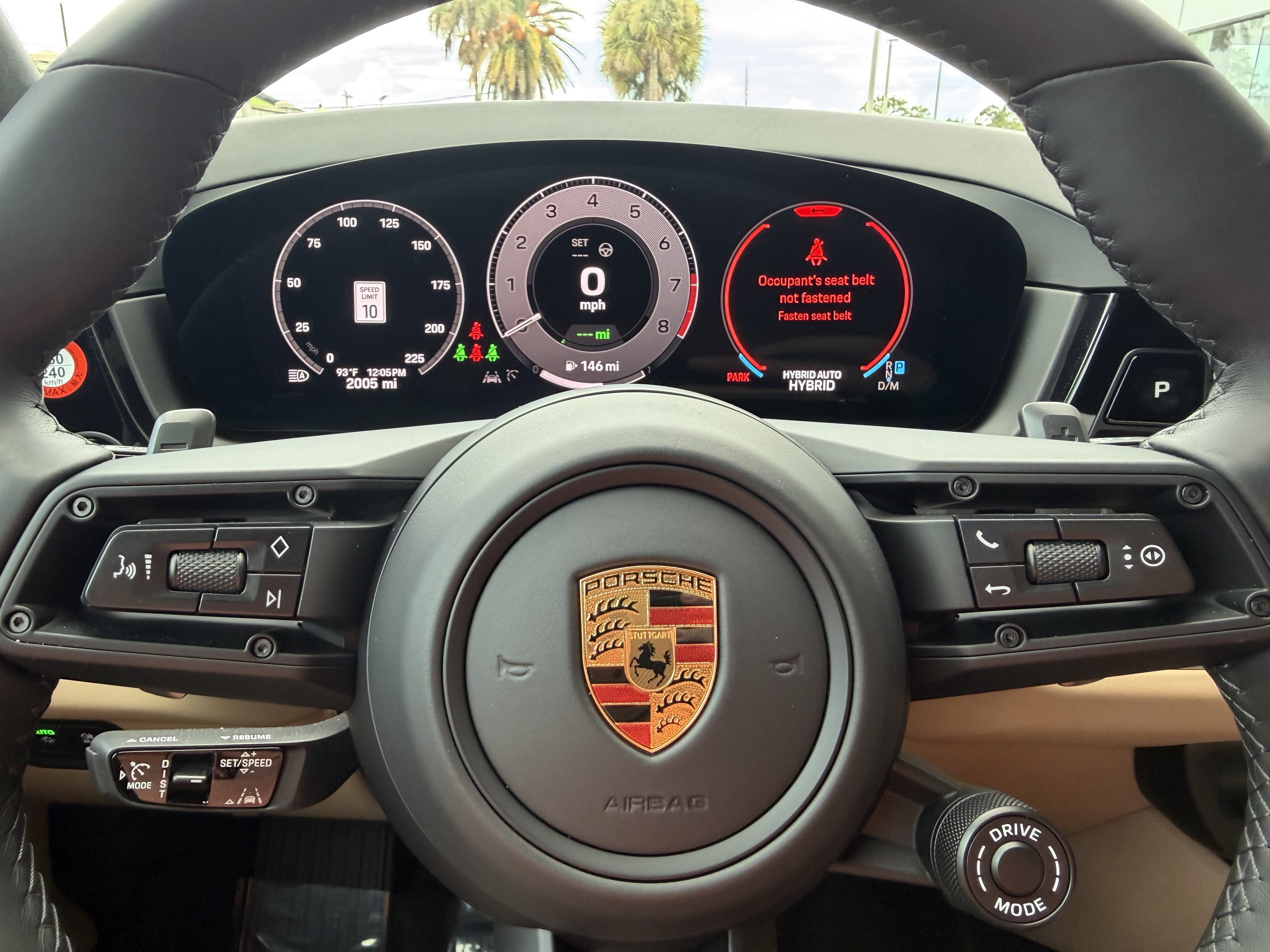 Certified 2024 Porsche Cayenne Turbo AWD/4WD image 38