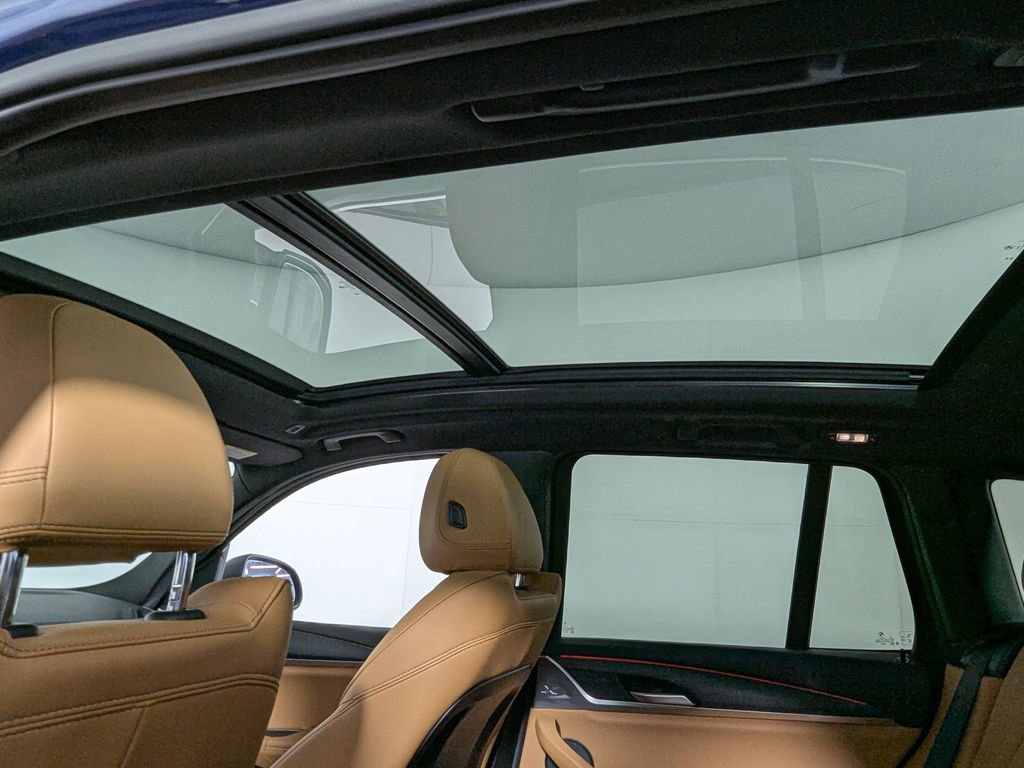 Certified 2024 BMW X3 xDrive30i w/ Premium Package image 10