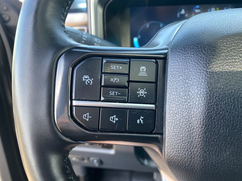 Used 2025 Ford F250 Platinum w/ FX4 Off-Road Package AWD/4WD image 47